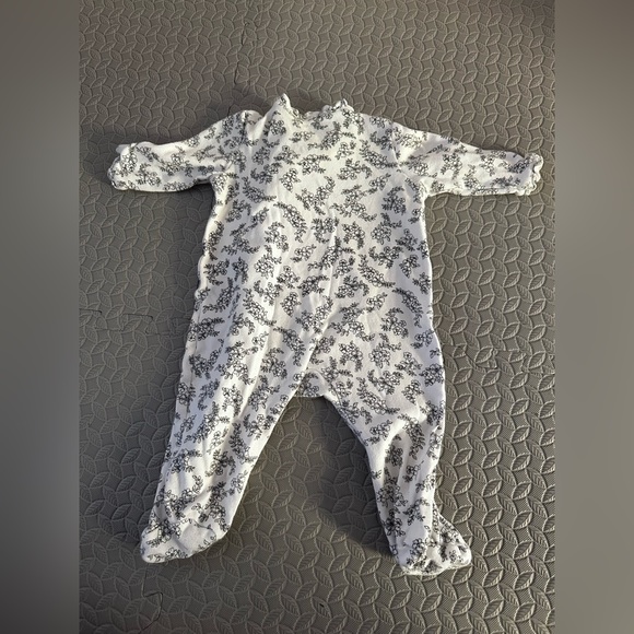 Heat onsis set for baby girl - Picture 2 of 3